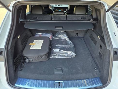 New 2025 Porsche Cayenne S image 27