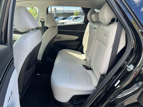 Certified 2024 Hyundai Tucson Limited AWD/4WD image 26