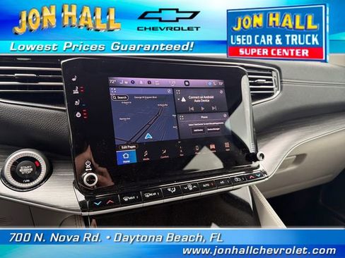 Used 2023 Jeep Wagoneer Series II w/ Premium Group I AWD/4WD image 32