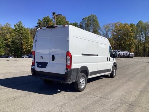 New 2025 RAM ProMaster 2500 w/ Convenience Group image 7