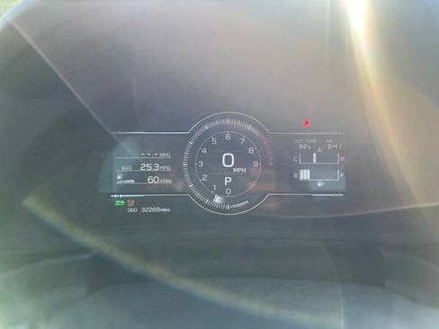 Used 2022 Toyota GR86 w/ ALL Weather Mat Package (TMS) RWD image 3