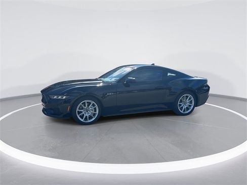 Used 2024 Ford Mustang GT Premium image 3