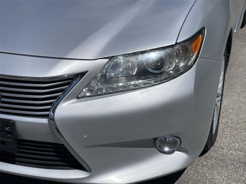 Used 2013 Lexus ES 350 w/ Luxury Pkg FWD image 9