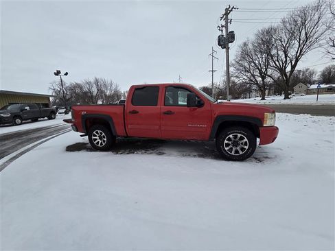Used 2011 Chevrolet Silverado 1500 LT w/ All-Star Edition image 4