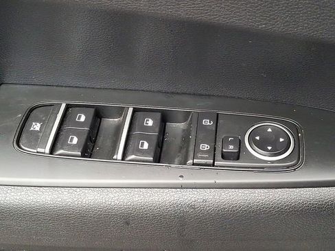 Certified 2024 Kia Forte LXS image 26