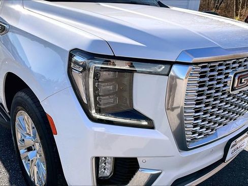 Used 2021 GMC Yukon XL Denali image 31
