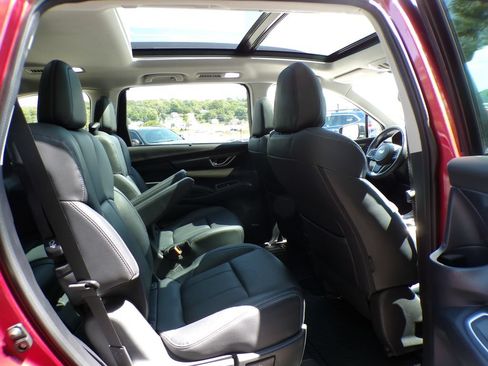 Used 2020 Subaru Ascent Limited w/ Technology Package AWD/4WD image 21