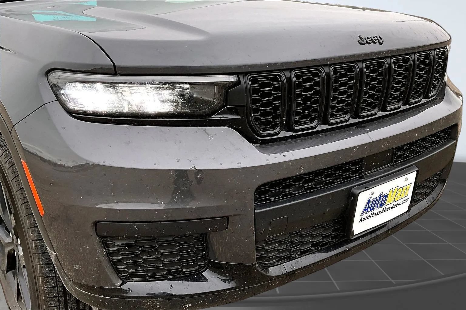 Used 2025 Jeep Grand Cherokee L Altitude AWD/4WD image 30