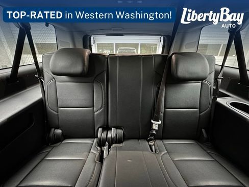 Used 2020 Chevrolet Suburban LT AWD/4WD image 25