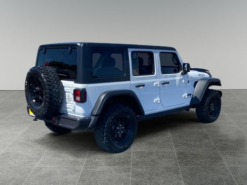 Used 2025 Jeep Wrangler Unlimited Sport AWD/4WD image 5