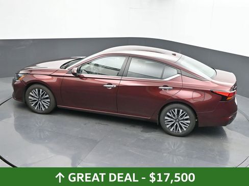 Used 2023 Nissan Altima 2.5 SV image 39