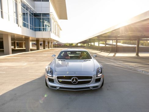 Used 2012 Mercedes-Benz SLS AMG AMG Coupe 2D image 24