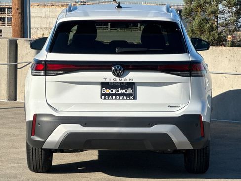 New 2026 Volkswagen Tiguan S AWD/4WD image 5