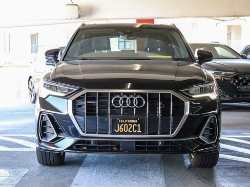 Used 2023 Audi Q3 2.0T Premium w/ Convenience Package AWD/4WD image 6