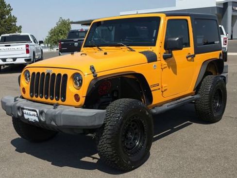 Used 2012 Jeep Wrangler Sport AWD/4WD image 5