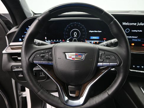 Used 2023 Cadillac Escalade Sport Platinum w/ LPO, ONYX Package image 28