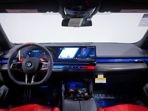 New 2026 BMW M5 image 10