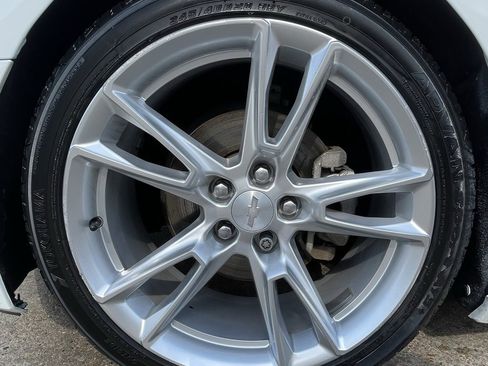 Used 2019 Chevrolet Camaro LT w/ RS Package image 13