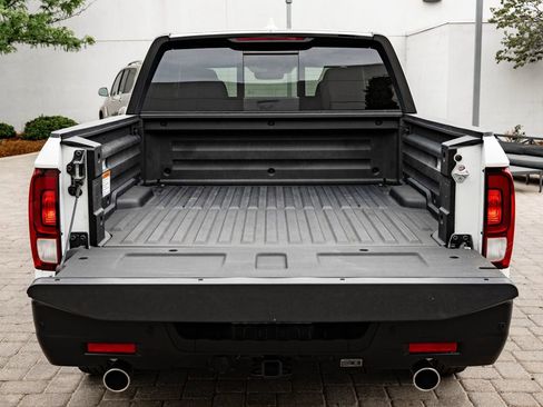 Used 2024 Honda Ridgeline Black Edition image 20
