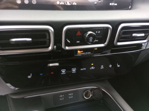 New 2026 Nissan Sentra SV w/ SV Convenience Package FWD image 17