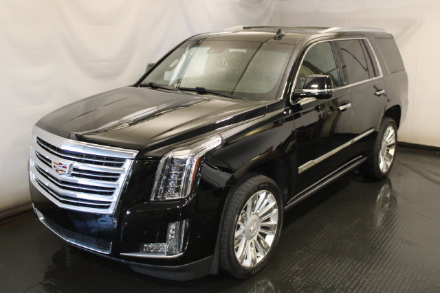 Used 2020 Cadillac Escalade Platinum AWD/4WD image 1