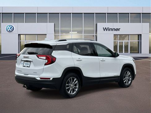 Used 2022 GMC Terrain SLT w/ Tech Package AWD/4WD image 5
