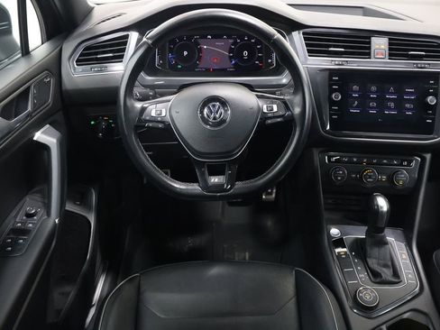 Used 2020 Volkswagen Tiguan SEL Premium R-Line w/ 3rd Row Seat Package image 16