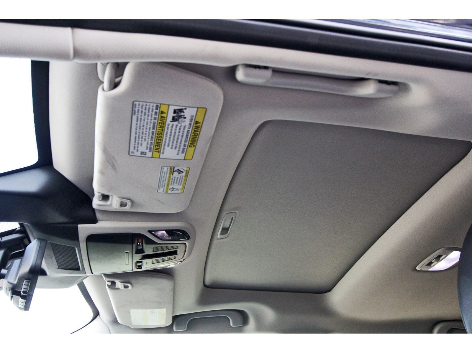 Used 2023 Subaru Outback Touring XT AWD/4WD image 28