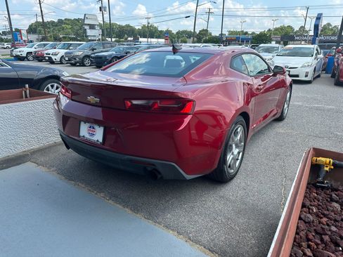 Used 2017 Chevrolet Camaro LT image 6