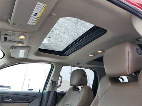 Used 2014 GMC Acadia SLT image 11