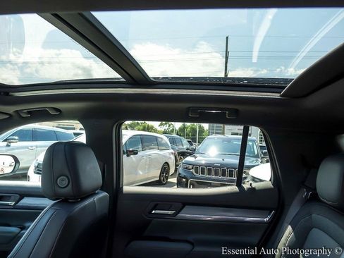 Used 2026 GMC Terrain AT4 w/ Convenience Package III image 13