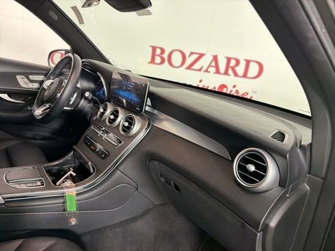 Used 2022 Mercedes-Benz GLC 300 image 17