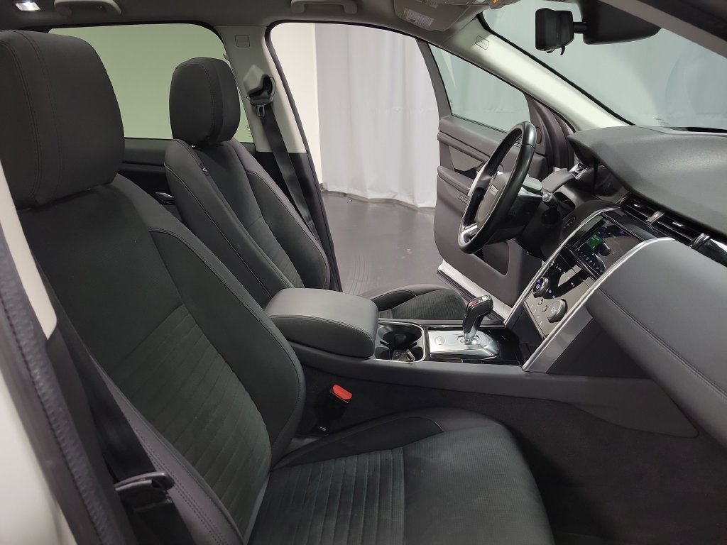 Used 2020 Land Rover Discovery Sport SE AWD/4WD image 33