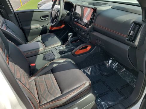 New 2026 Nissan Frontier PRO-4X w/ Pro Premium Package AWD/4WD image 12