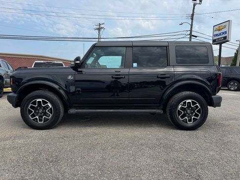 Used 2022 Ford Bronco Outer Banks AWD/4WD image 3