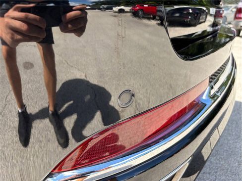 Used 2021 Jeep Grand Cherokee L Overland w/ Luxury Tech Group IV image 17