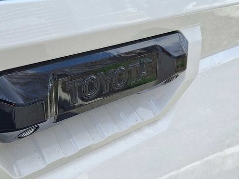New 2026 Toyota Tundra Limited AWD/4WD image 19