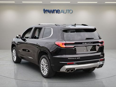Used 2024 GMC Acadia Denali AWD/4WD image 5