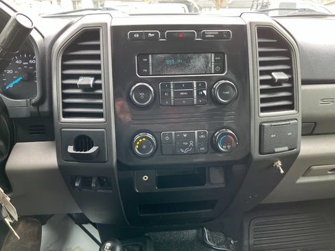 Used 2018 Ford F550 4x4 Crew Cab Super Duty image 15