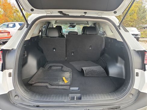 Used 2023 Kia Sportage EX image 28