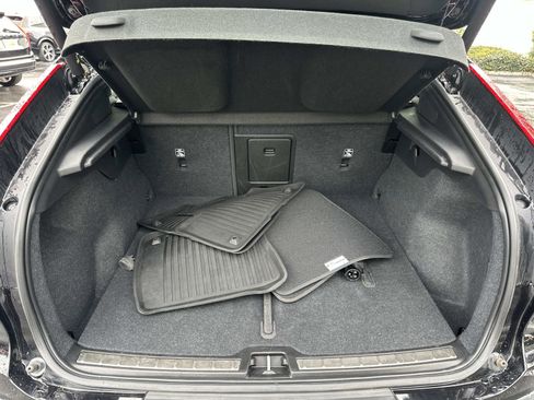 Certified 2023 Volvo C40 P8 Recharge Ultimate image 23