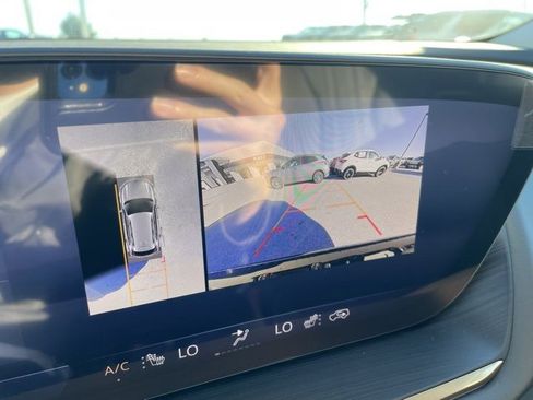 New 2025 Buick Envision Avenir image 15