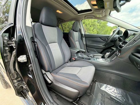 Certified 2021 Subaru Crosstrek 2.0i Premium w/ Moonroof Package AWD/4WD image 19