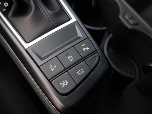 New 2026 Kia Sportage LX FWD image 13