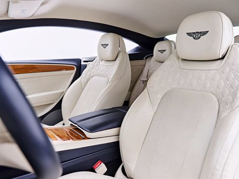 Used 2020 Bentley Continental GT AWD/4WD image 51