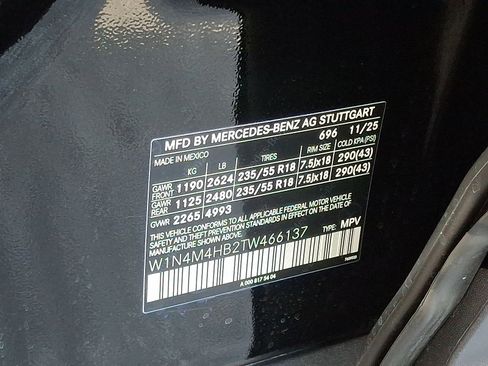Used 2026 Mercedes-Benz GLB 250 4MATIC image 22