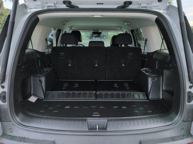 Used 2025 Hyundai Santa Fe SE FWD image 12