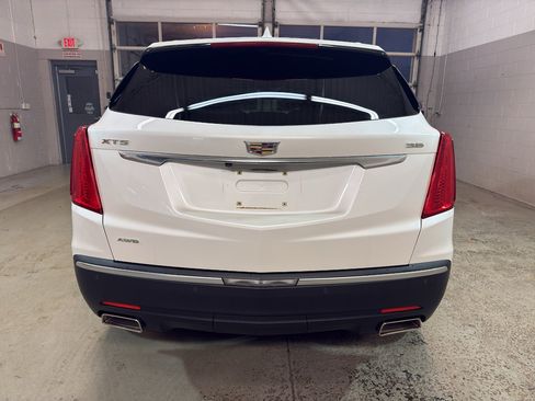 Used 2017 Cadillac XT5 Luxury w/ Driver Awareness Package AWD/4WD image 5