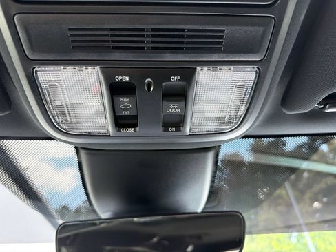 Used 2025 Honda Odyssey Sport-L image 84