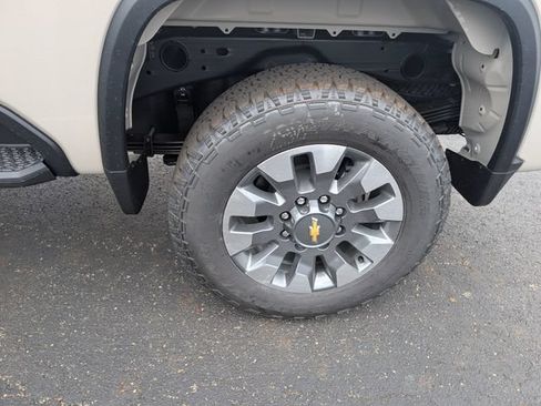 New 2026 Chevrolet Silverado 2500 Custom w/ Custom Value Package AWD/4WD image 23
